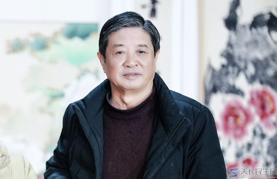 光影聚情迎新春 薪火相传启新程——天长市旅游摄影协会举办聘书颁发暨迎春摄影创作座谈会(图2) 光影聚情迎新春 薪火相传启新程——天长市旅游摄影协会举办聘书颁发暨迎春摄影创作座谈会(图2)